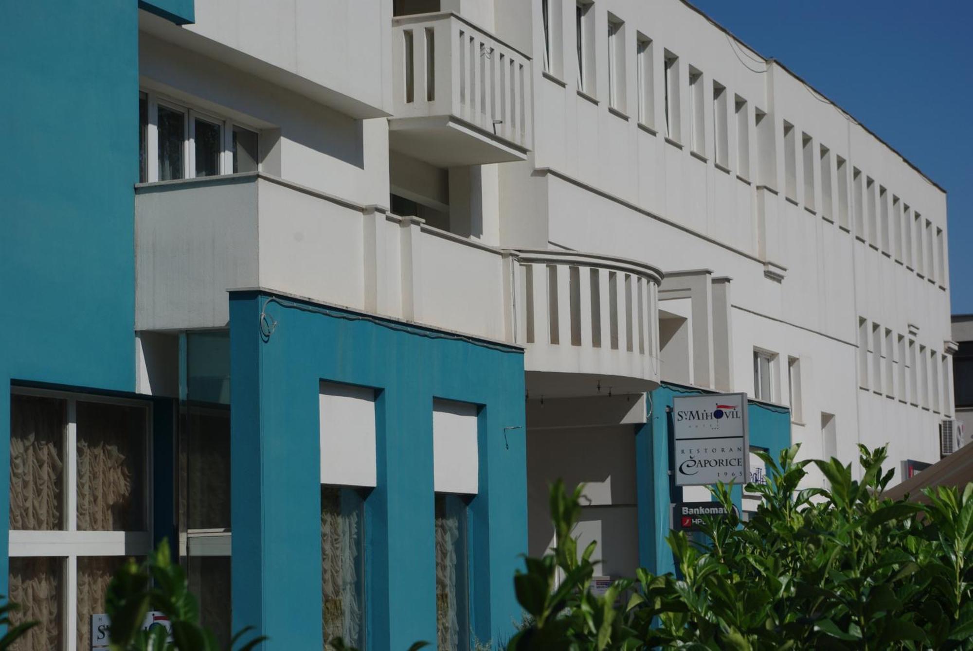 Hotel Sv. Mihovil Trilj Exteriör bild
